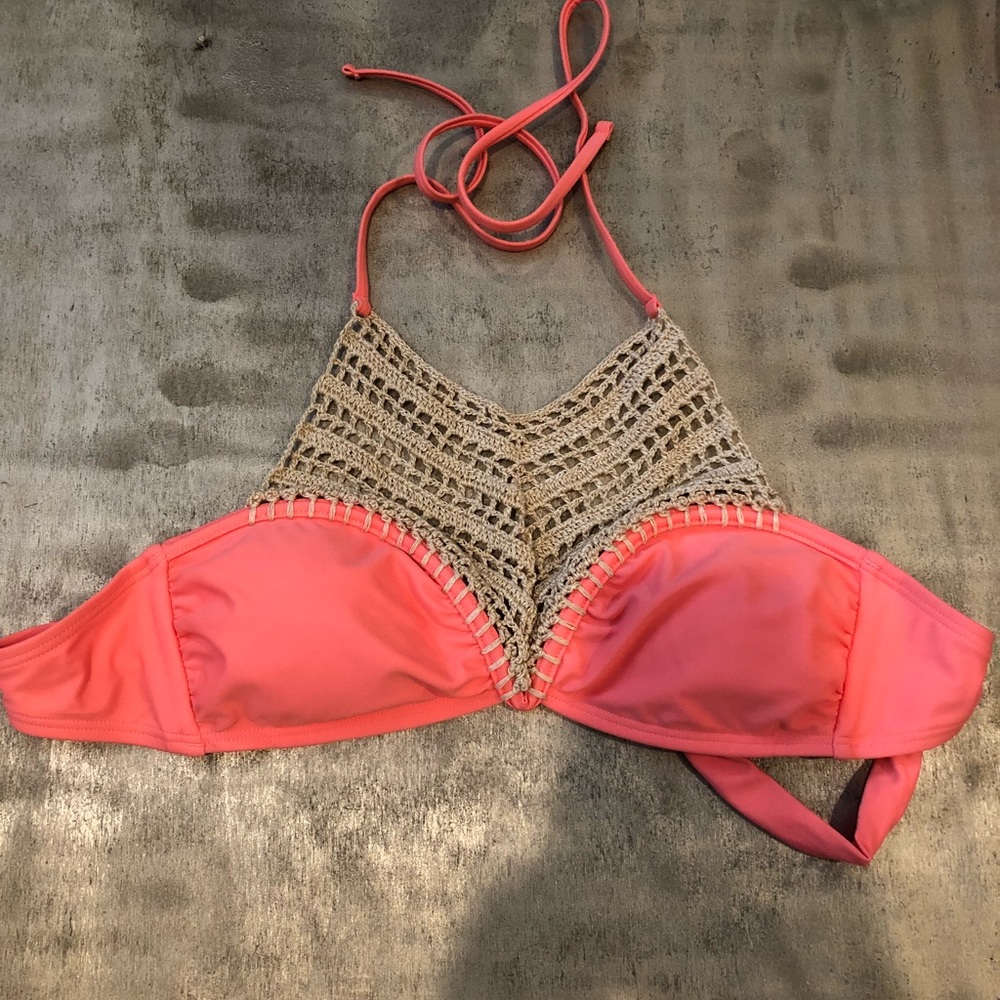Coral Bikini top!